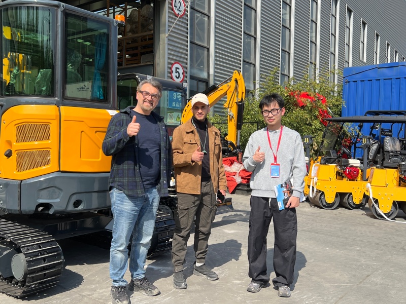 海外客戶實地探訪海拓工廠，用實力贏得認(rèn)可